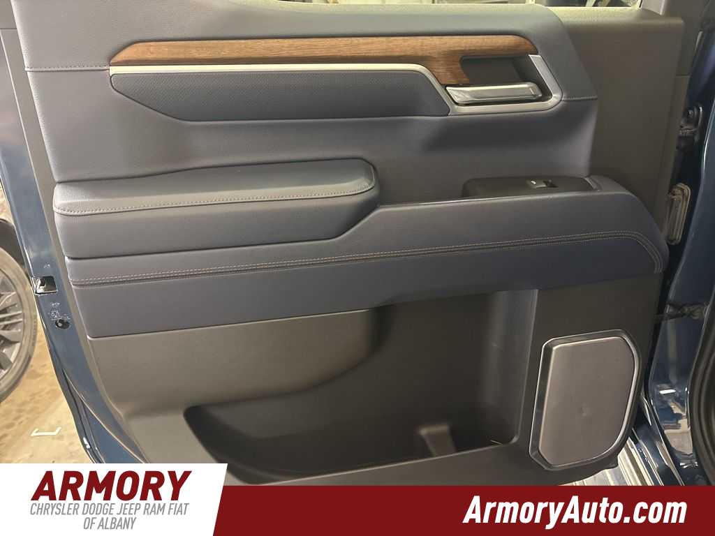 Thumbnail: 2022 Chevrolet Silverado 1500 - 27