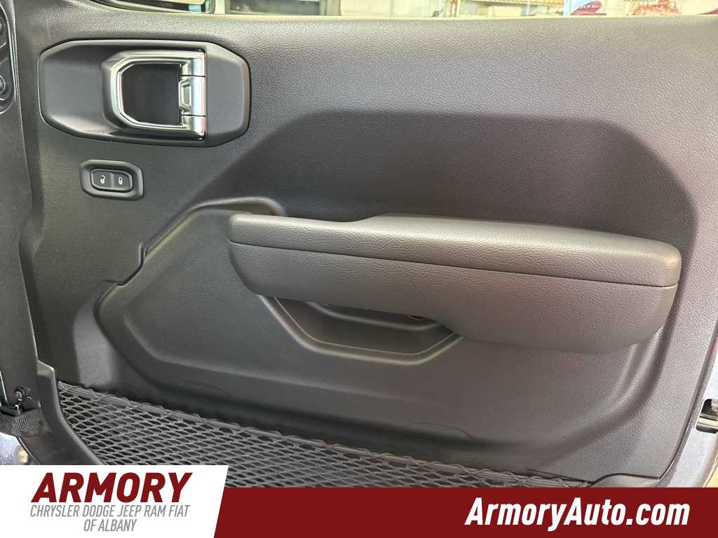 Thumbnail: 2025 Jeep Wrangler - 35