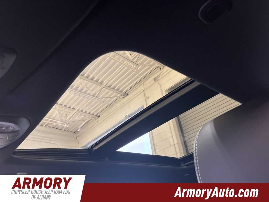 Thumbnail: 2026 Chrysler Pacifica - 27