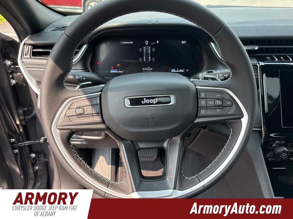 Thumbnail: 2025 Jeep Grand Cherokee - 14