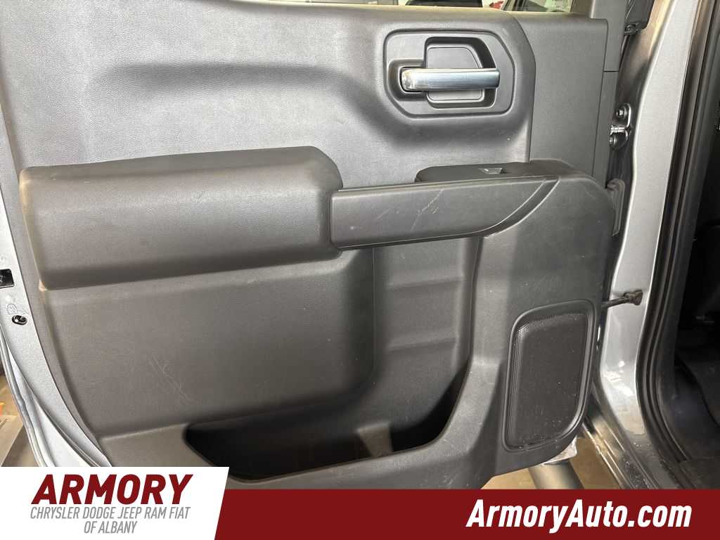 Thumbnail: 2022 Chevrolet Silverado 1500 - 19