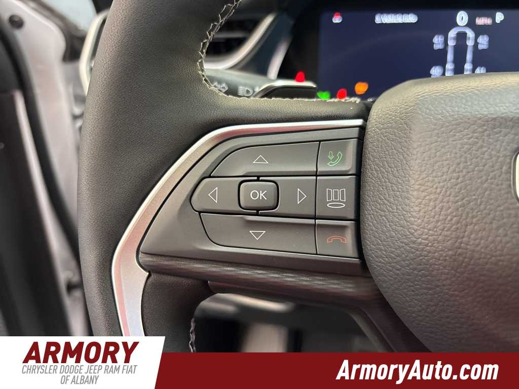 Thumbnail: 2025 Jeep Grand Cherokee L - 15