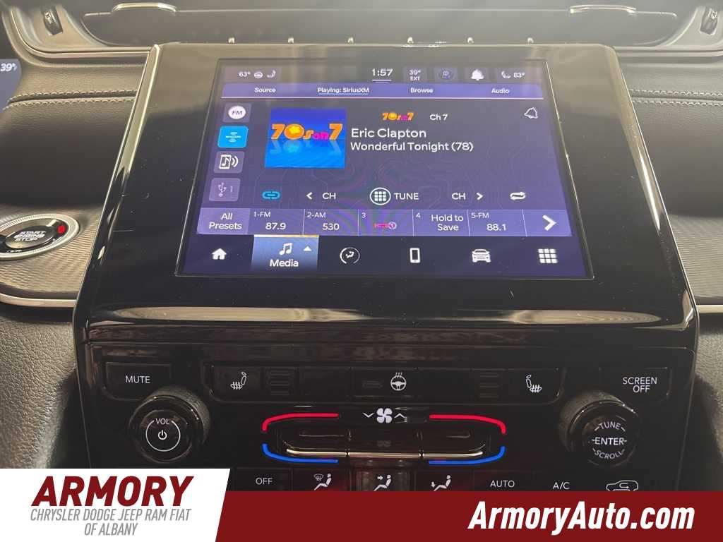 Thumbnail: 2025 Jeep Grand Cherokee - 16