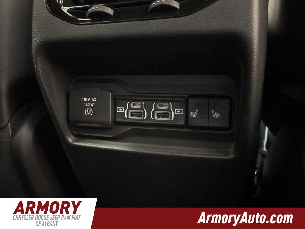 Thumbnail: 2025 Jeep Grand Cherokee - 29