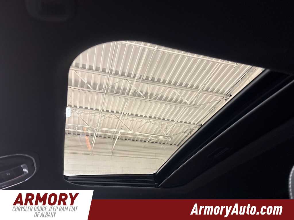 Thumbnail: 2025 Jeep Grand Cherokee - 23