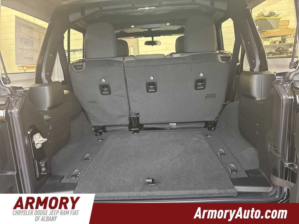 Thumbnail: 2026 Jeep Wrangler - 24