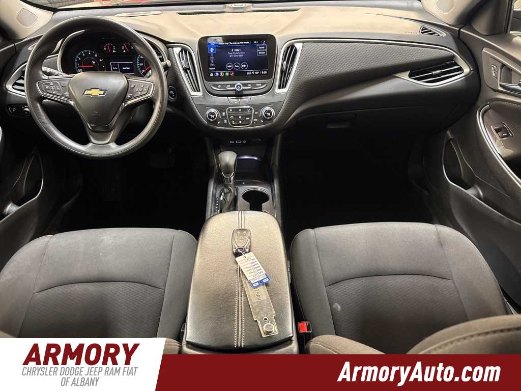 Thumbnail: 2023 Chevrolet Malibu - 34