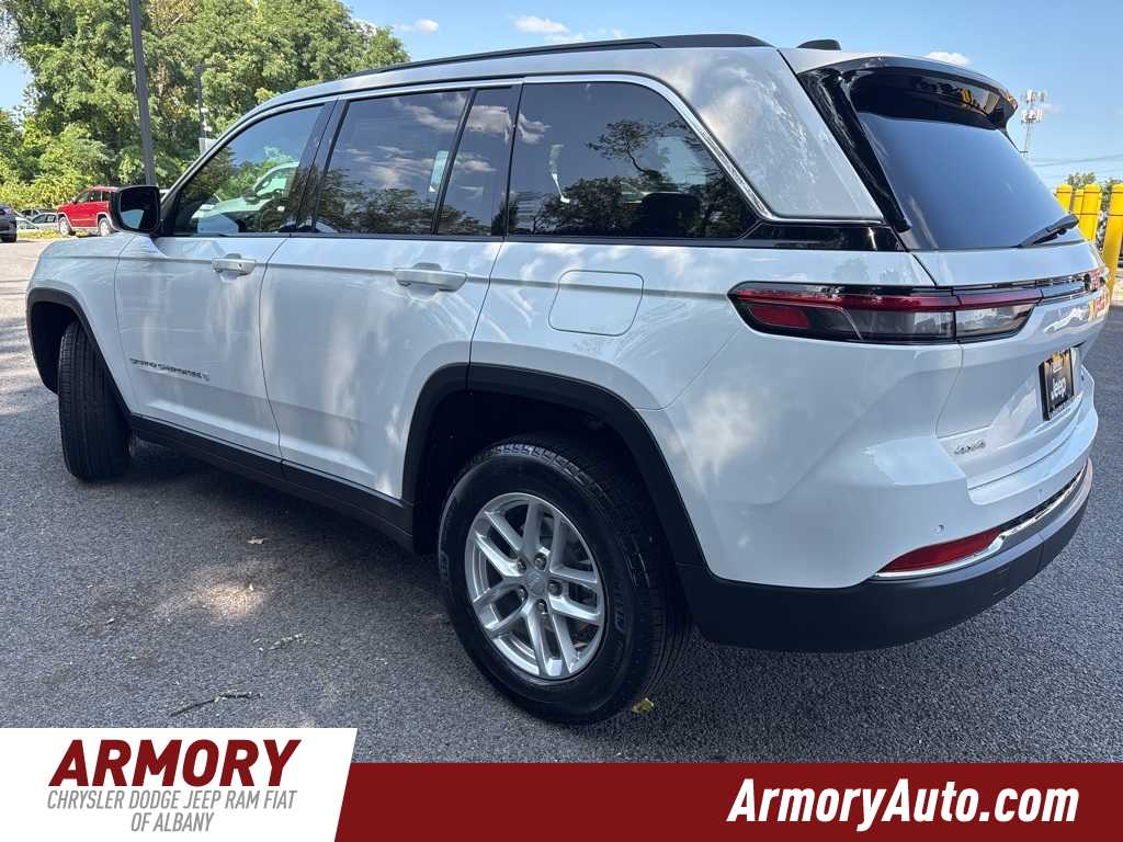 Thumbnail: 2025 Jeep Grand Cherokee - 6