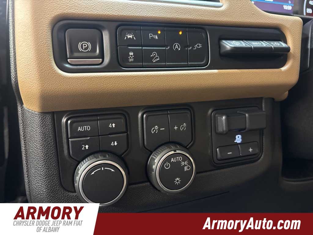 Thumbnail: 2021 Chevrolet Tahoe - 10