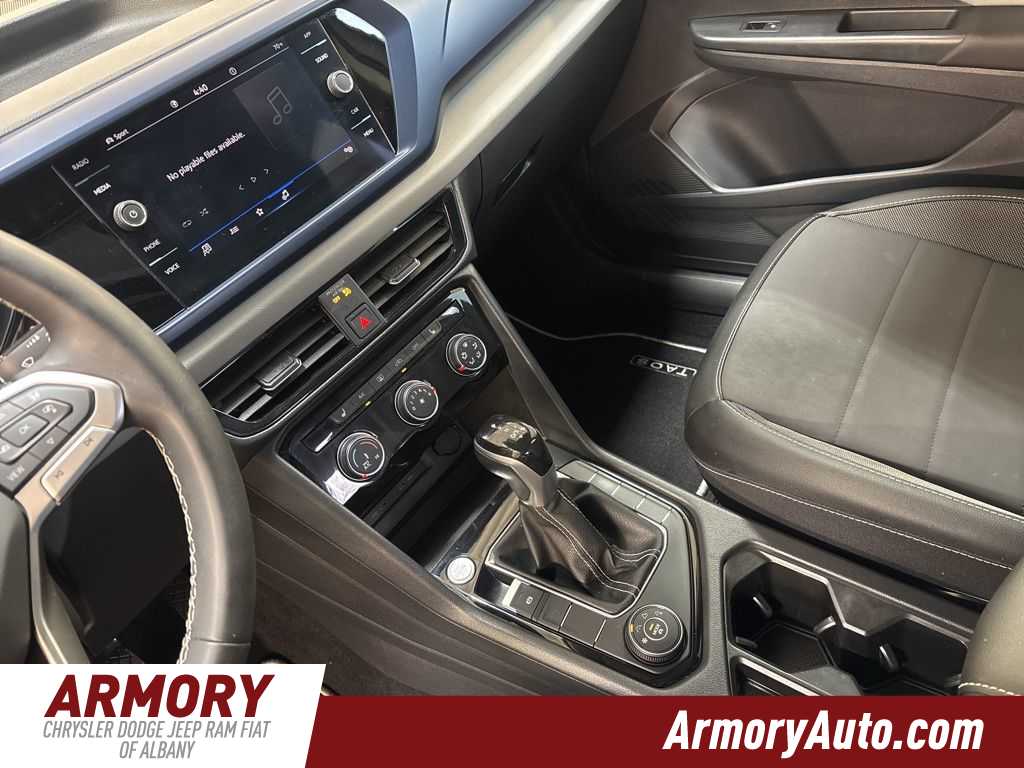 Thumbnail: 2023 Volkswagen Taos - 17