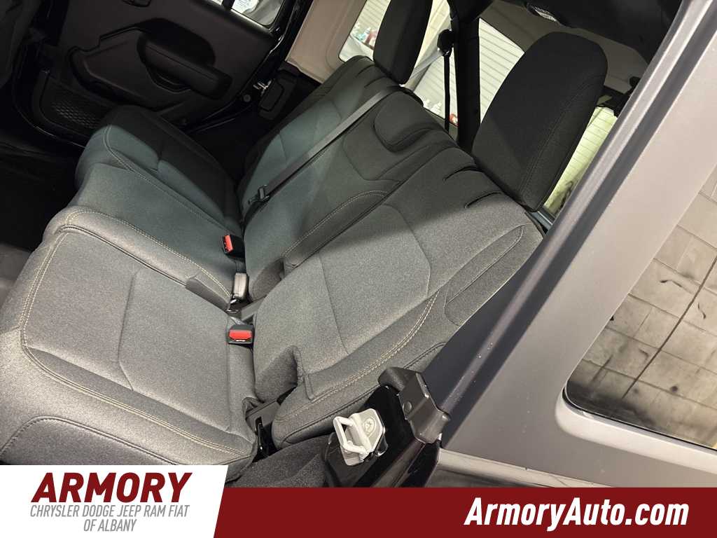 Thumbnail: 2025 Jeep Wrangler - 25