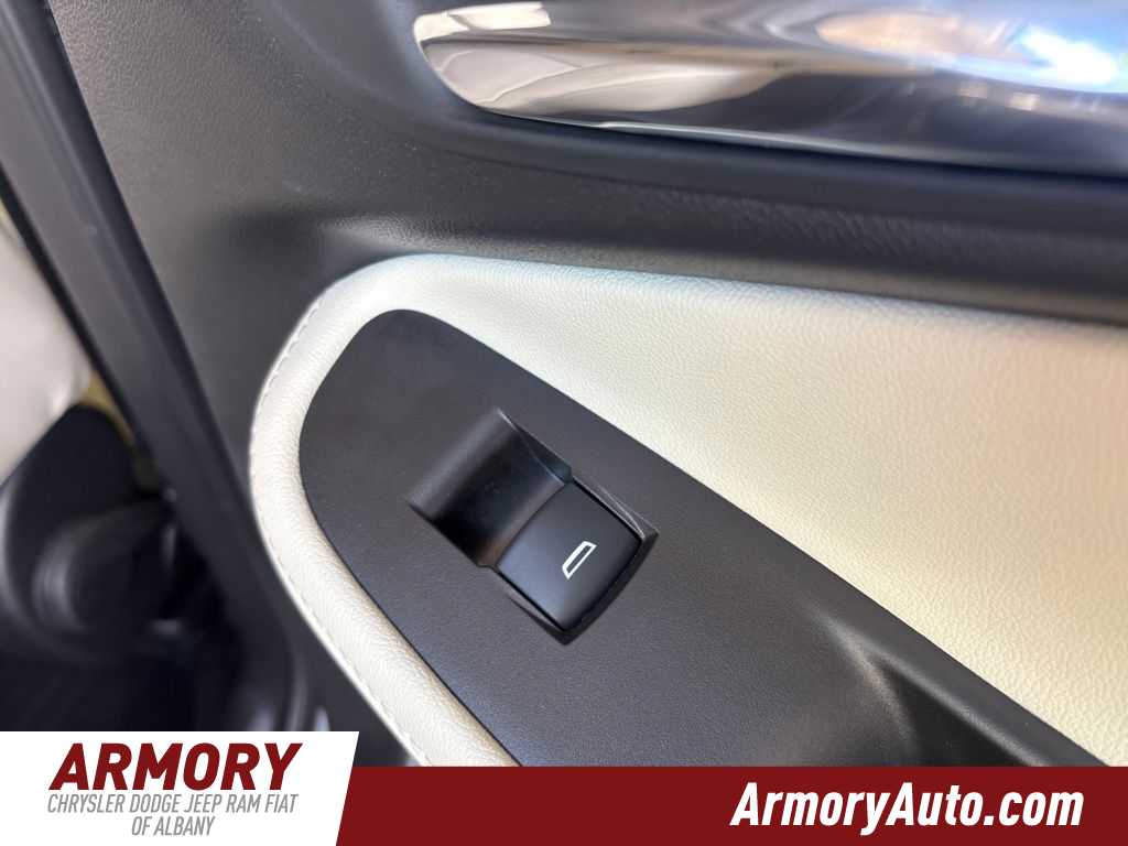 Thumbnail: 2022 Buick Encore GX - 36