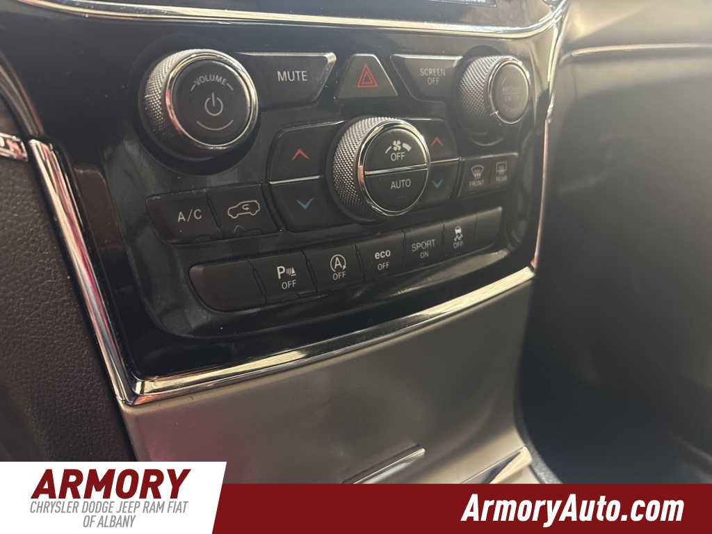 Thumbnail: 2021 Jeep Grand Cherokee - 20