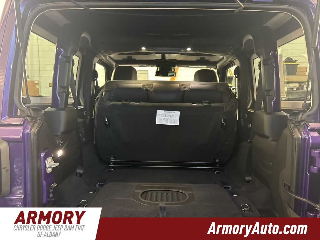 Thumbnail: 2026 Jeep Wrangler - 27