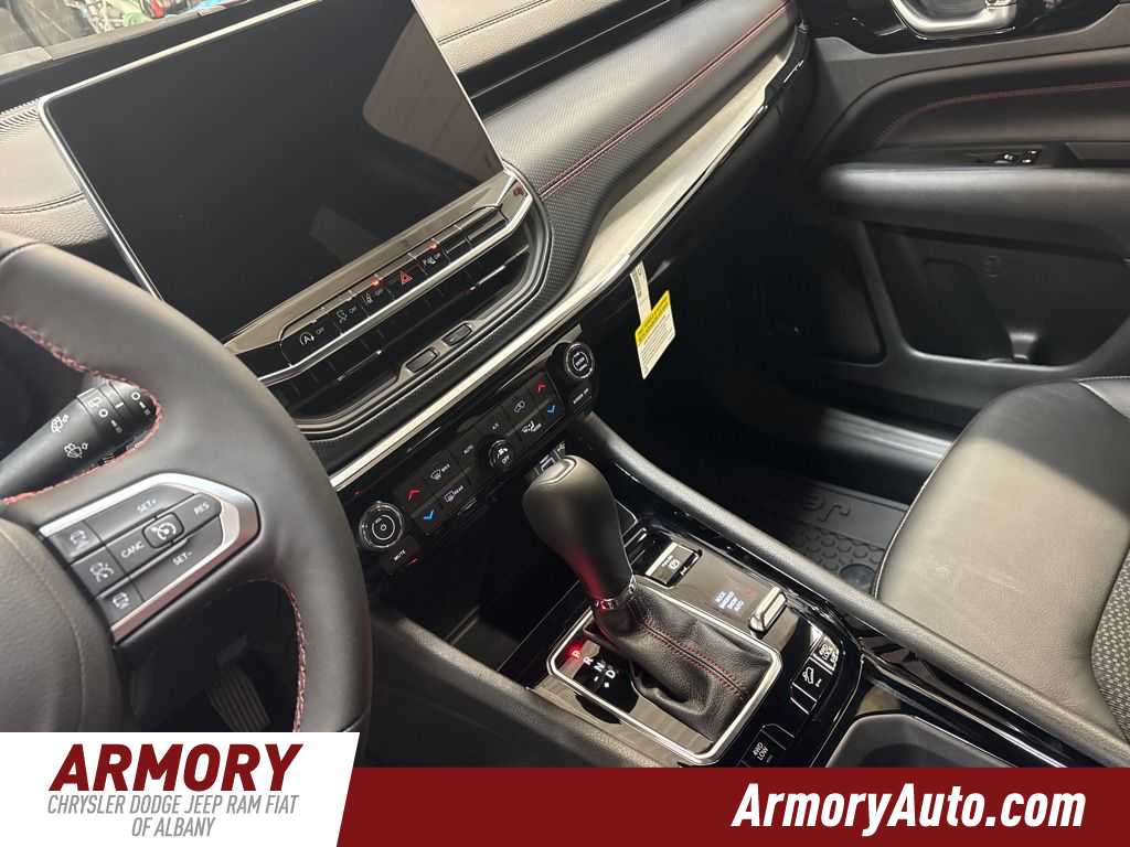 Thumbnail: 2026 Jeep Compass - 15