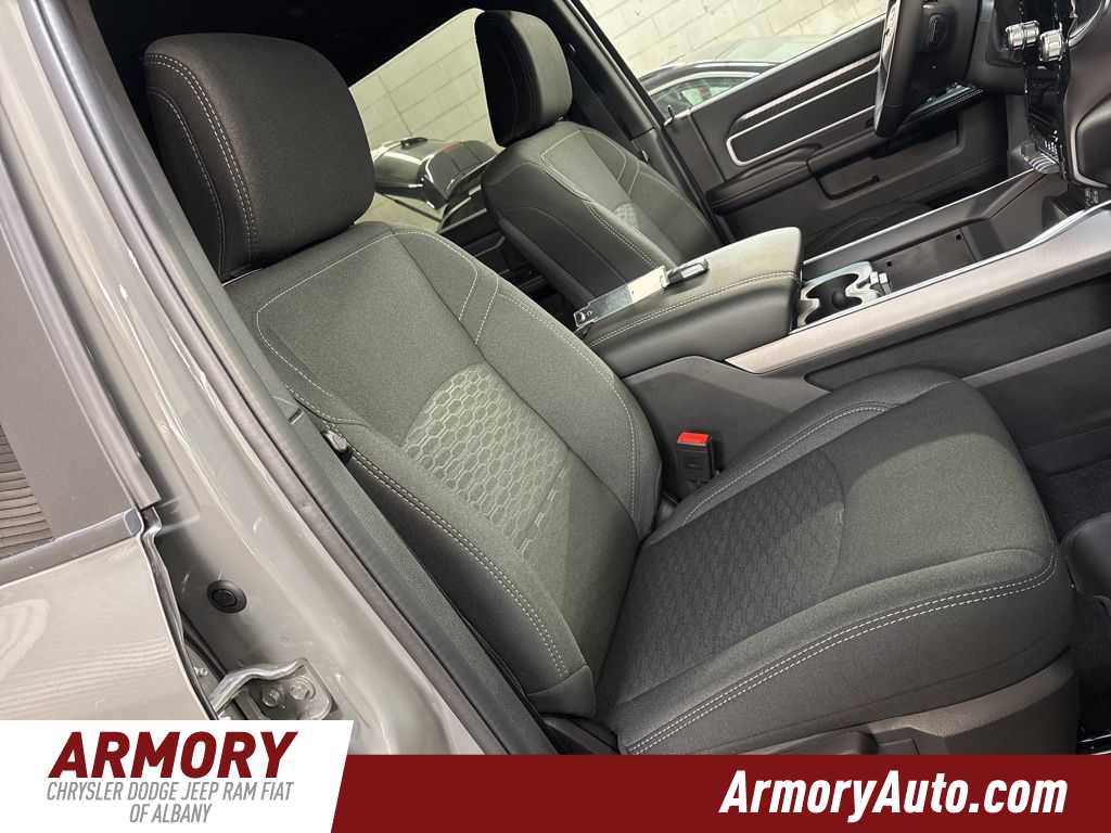 Thumbnail: 2026 RAM 2500 - 33