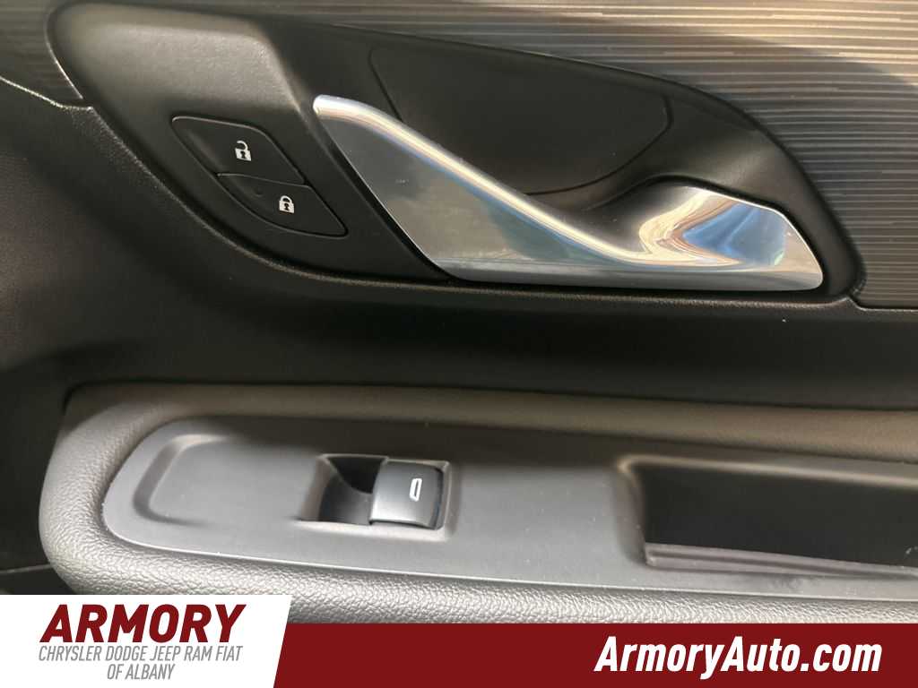 Thumbnail: 2024 GMC Terrain - 41