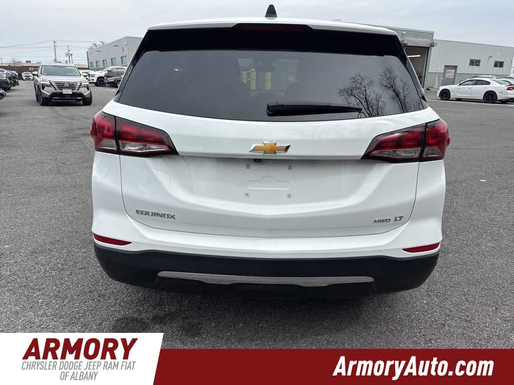 Thumbnail: 2022 Chevrolet Equinox - 5