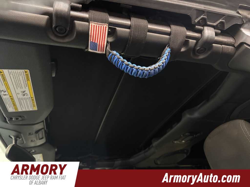 Thumbnail: 2023 Jeep Gladiator - 21