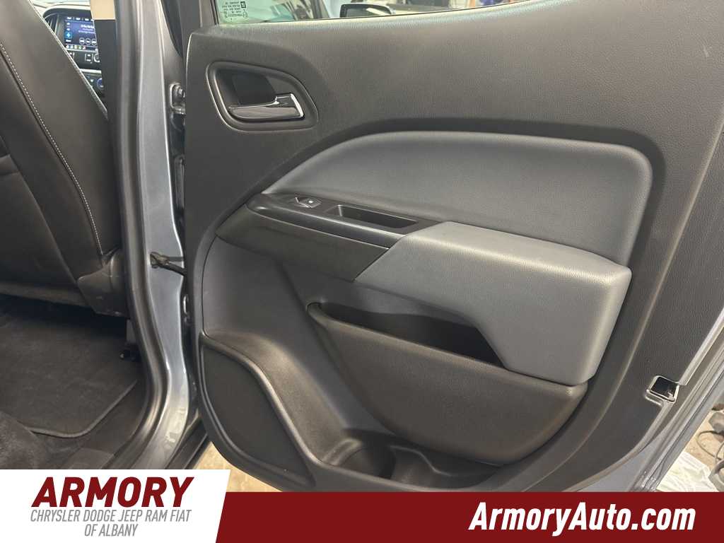 Thumbnail: 2021 Chevrolet Colorado - 27