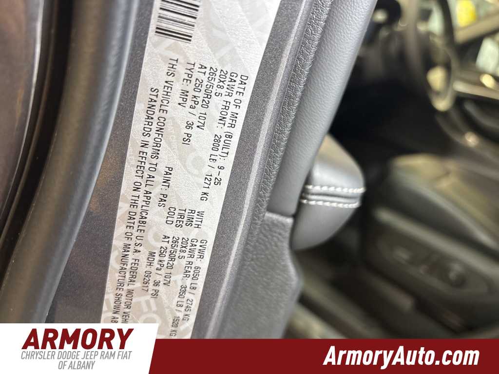 Thumbnail: 2025 Jeep Grand Cherokee - 40