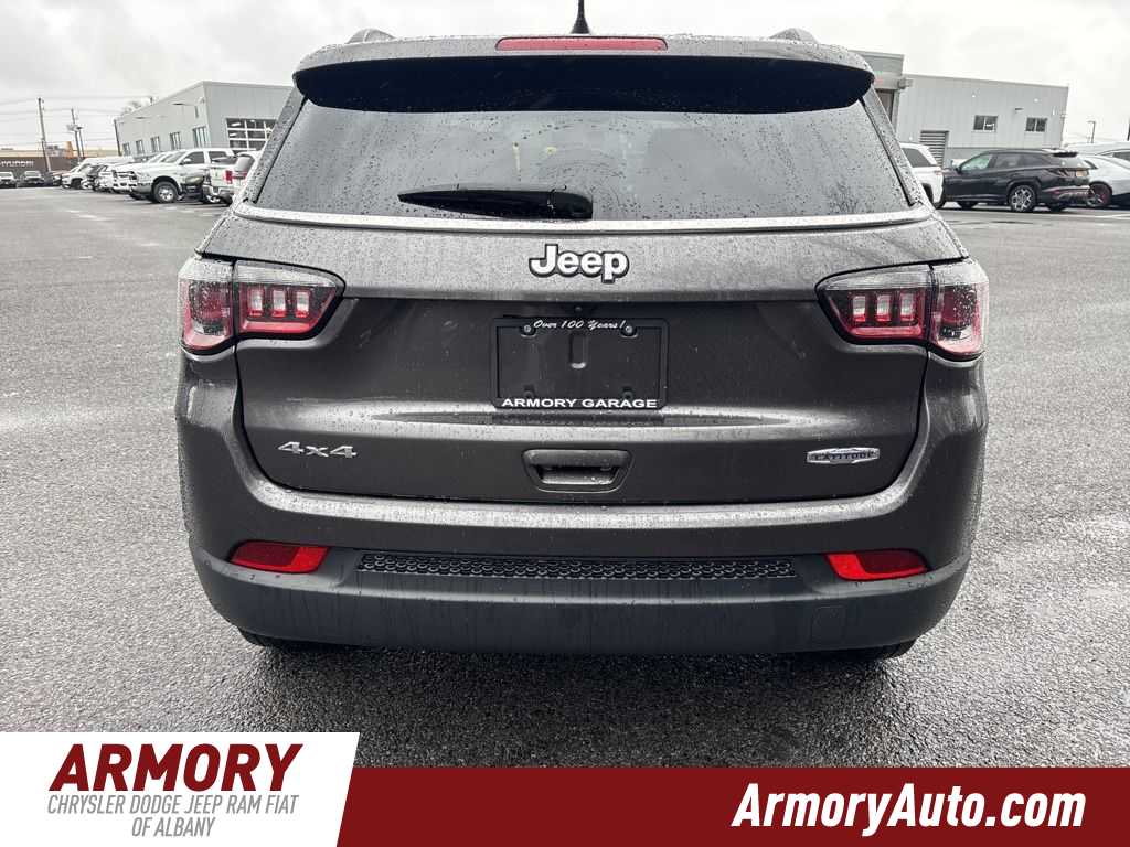 Thumbnail: 2022 Jeep Compass - 5