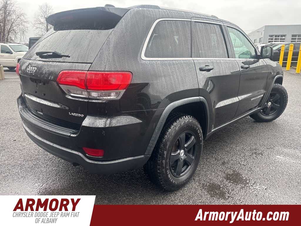 Thumbnail: 2016 Jeep Grand Cherokee - 4