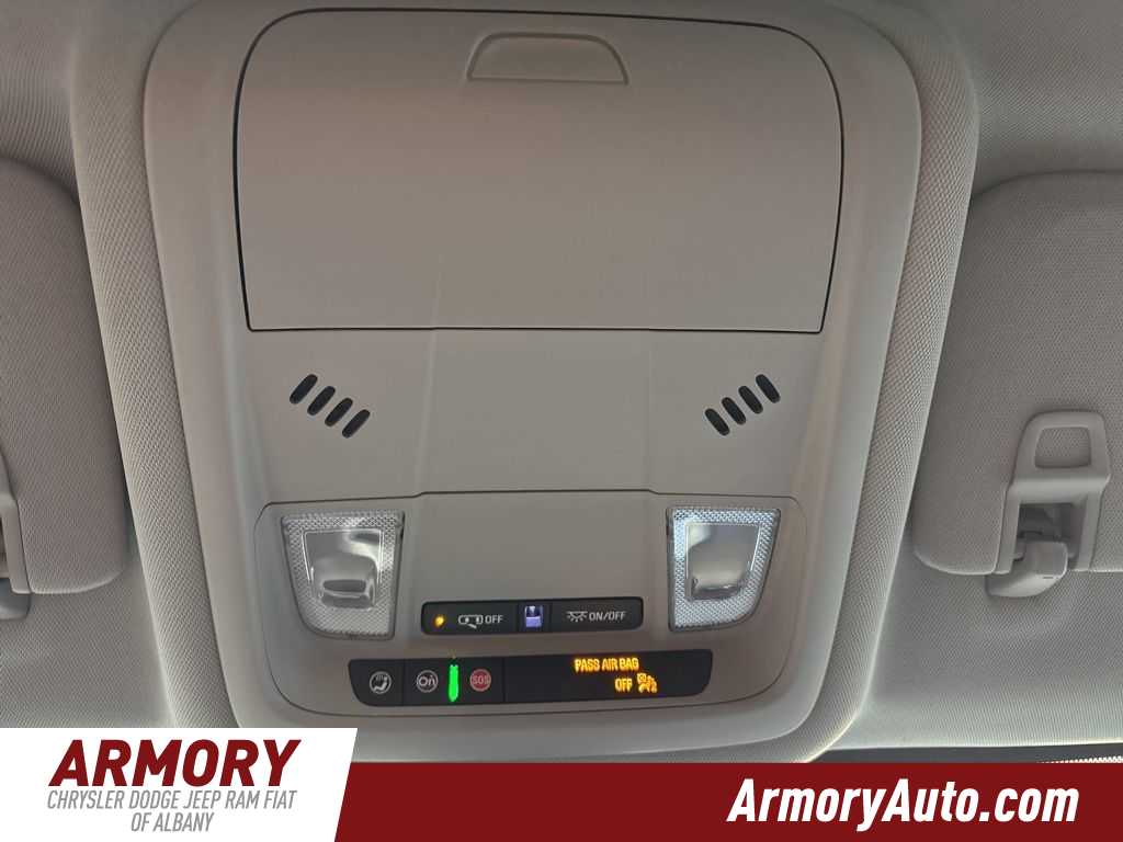 Thumbnail: 2020 GMC Terrain - 21