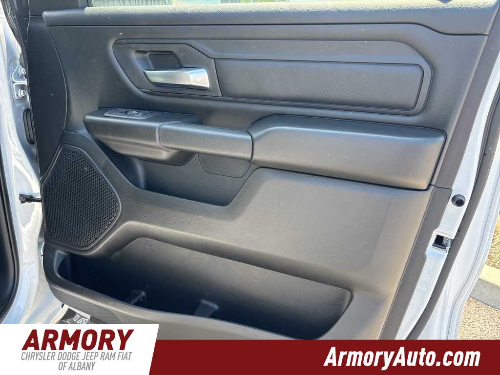 Thumbnail: 2025 RAM 1500 - 21