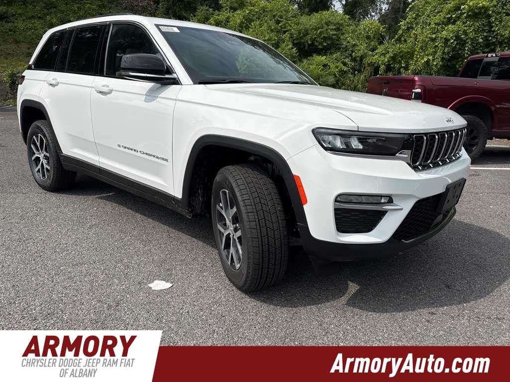 Thumbnail: 2025 Jeep Grand Cherokee - 3