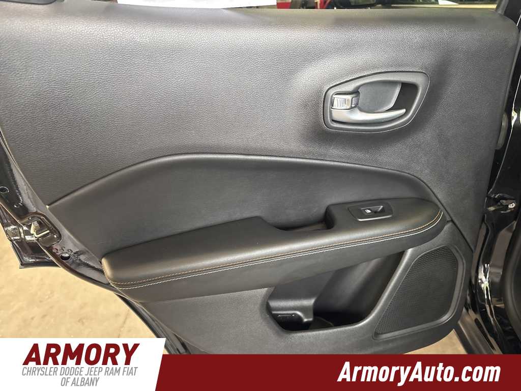 Thumbnail: 2018 Jeep Compass - 28