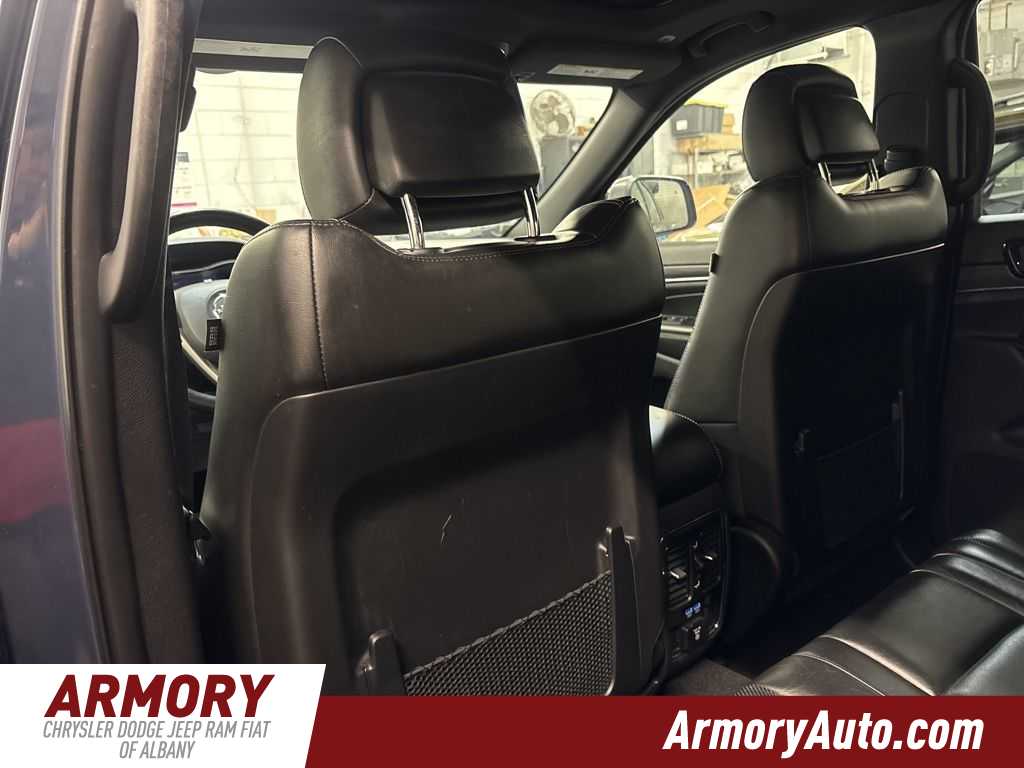 Thumbnail: 2021 Jeep Grand Cherokee - 28