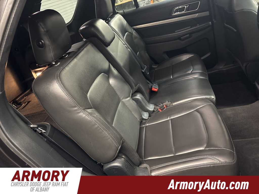 Thumbnail: 2019 Ford Explorer - 36