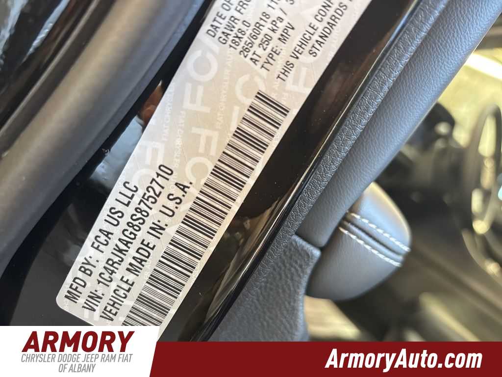 Thumbnail: 2025 Jeep Grand Cherokee L - 45