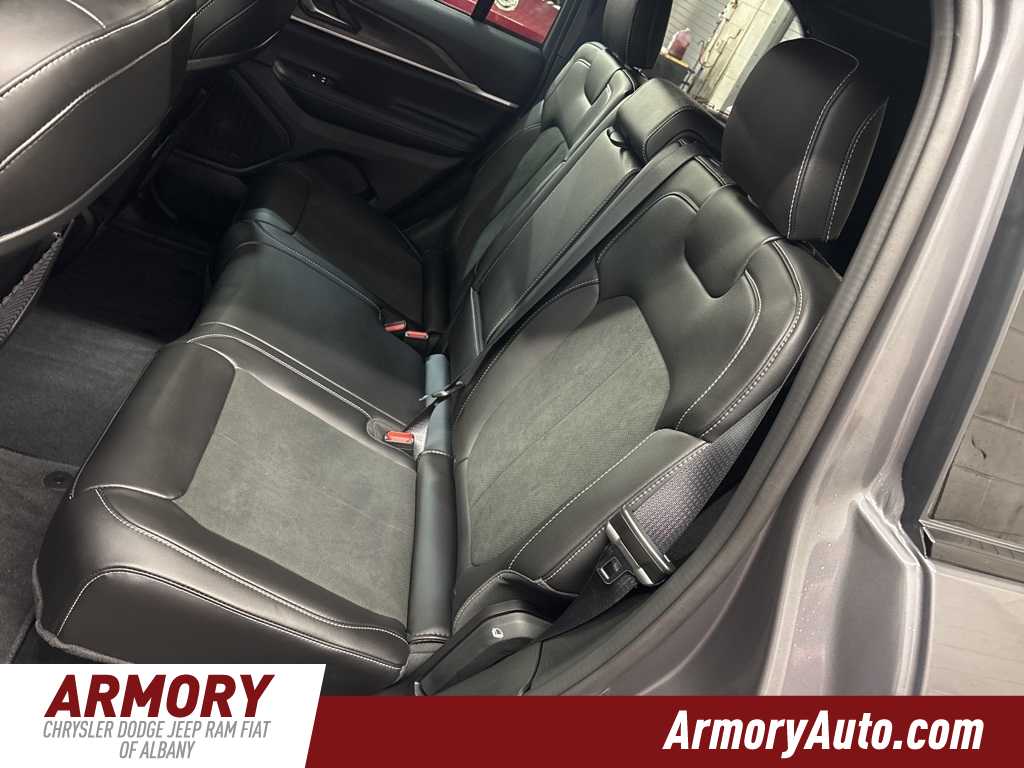 Thumbnail: 2026 Jeep Grand Cherokee - 24