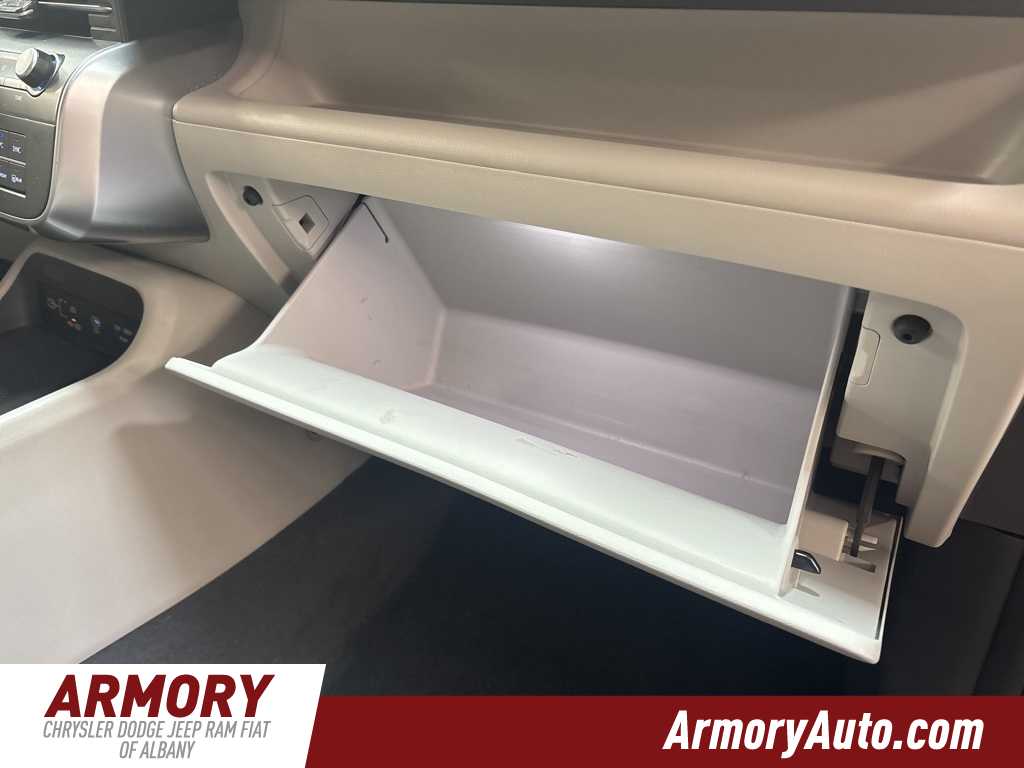 Thumbnail: 2024 Hyundai Kona - 36