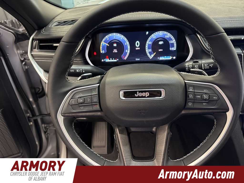 Thumbnail: 2025 Jeep Grand Cherokee - 14