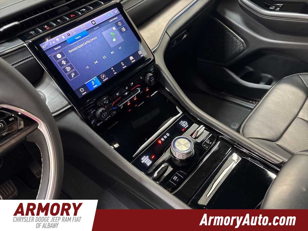 Thumbnail: 2023 Jeep Grand Cherokee - 19