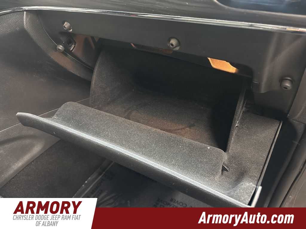 Thumbnail: 2021 Jeep Grand Cherokee - 45