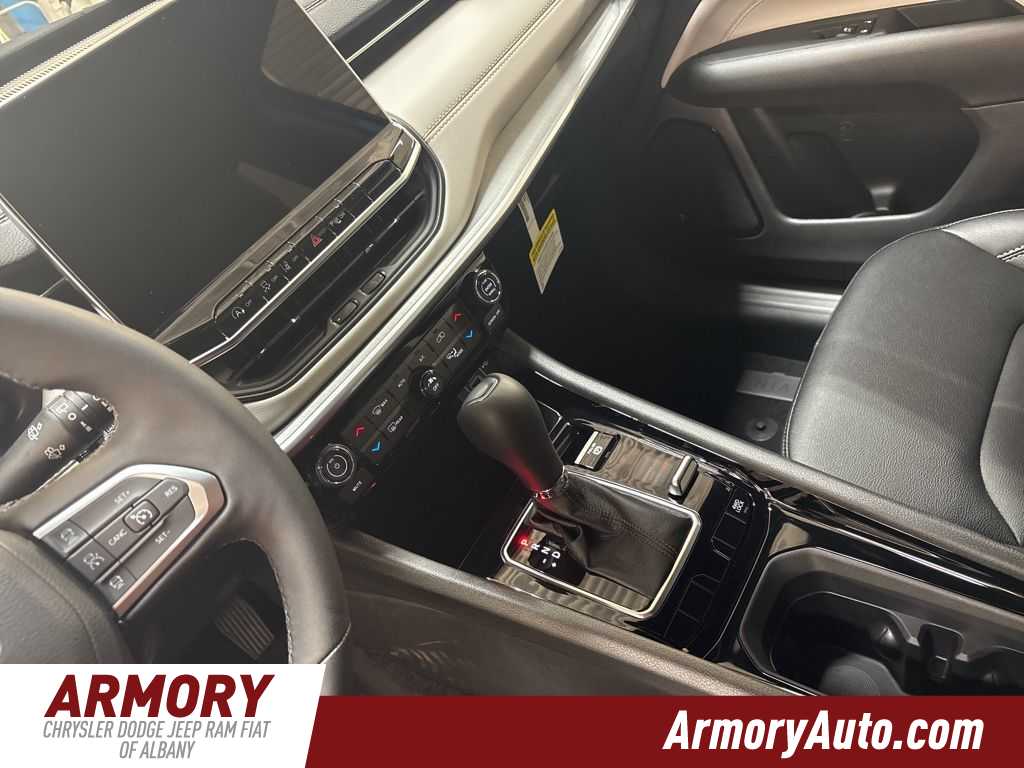 Thumbnail: 2026 Jeep Compass - 15