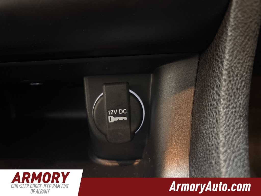 Thumbnail: 2017 Dodge Charger - 19