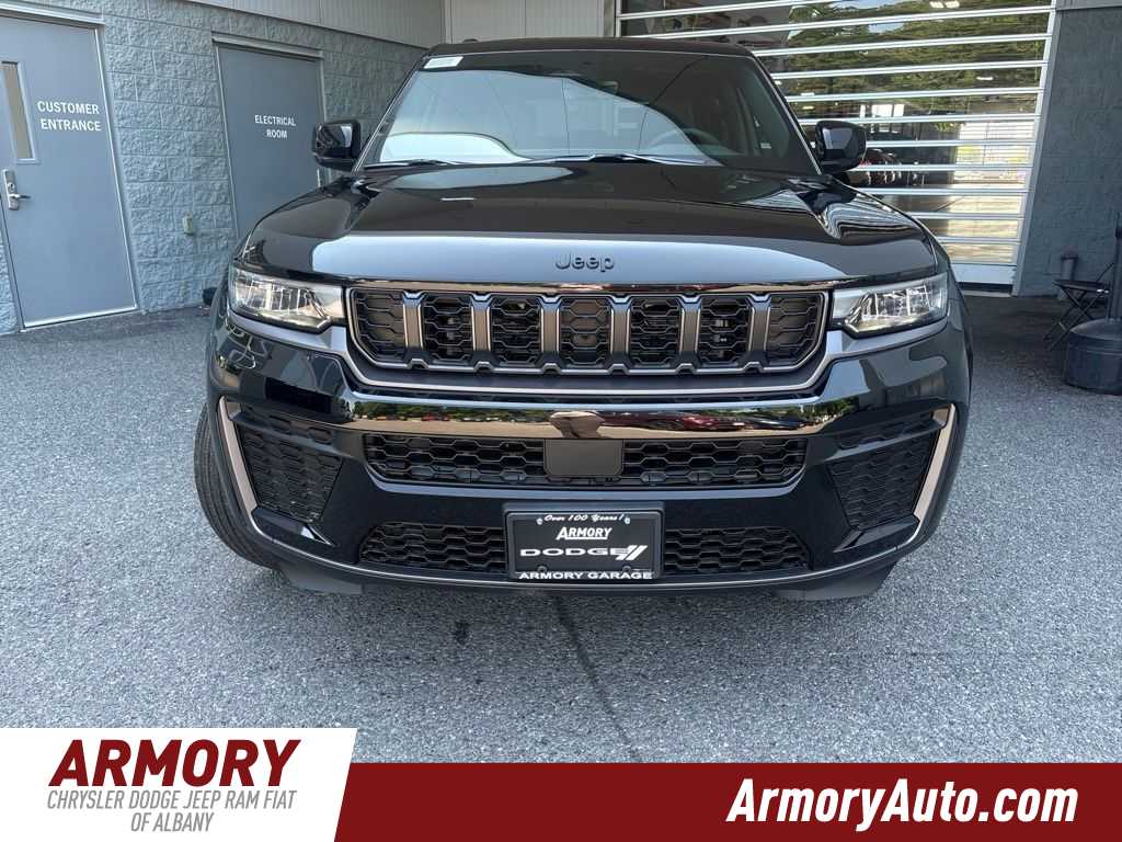 Thumbnail: 2026 Jeep Grand Cherokee - 2