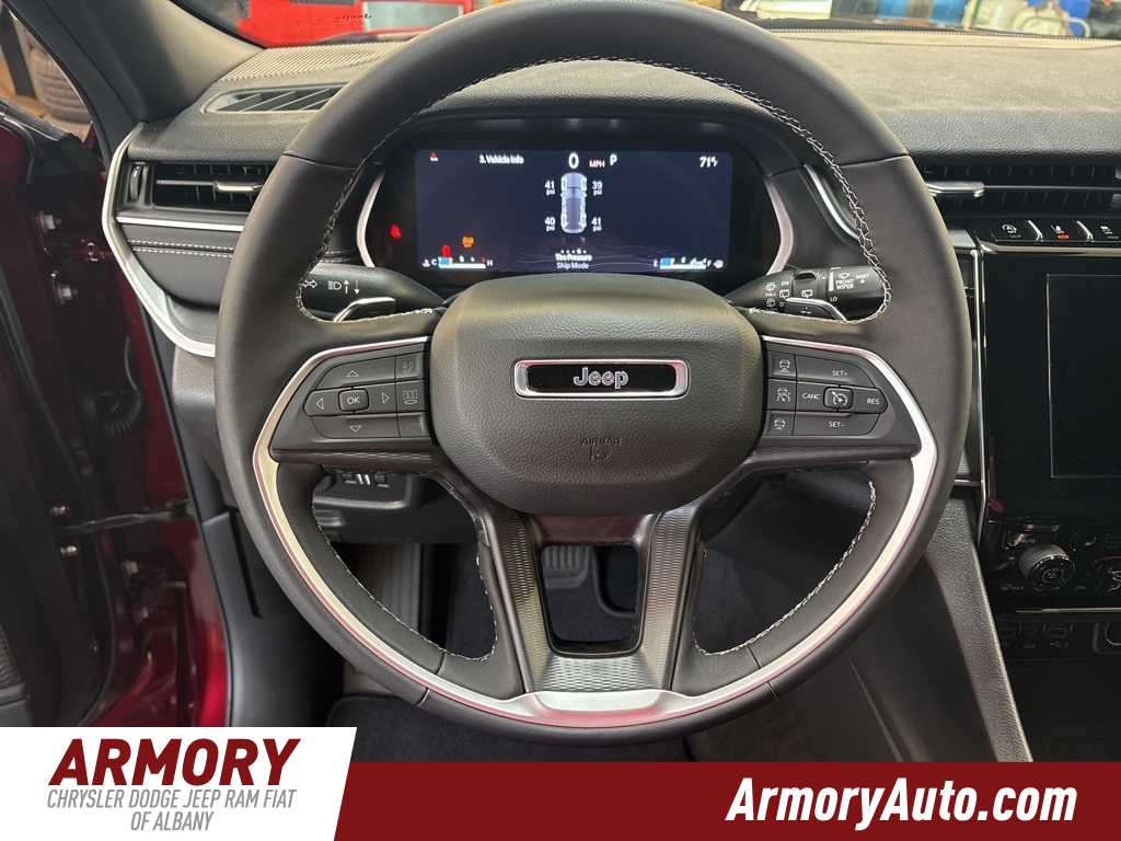 Thumbnail: 2025 Jeep Grand Cherokee - 14