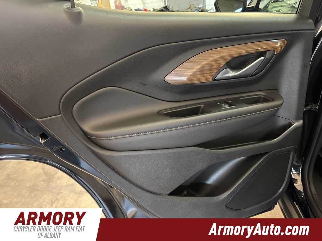 Thumbnail: 2020 GMC Terrain - 22