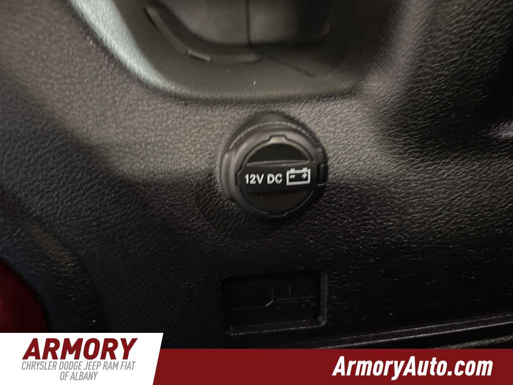 Thumbnail: 2021 Jeep Wrangler - 27