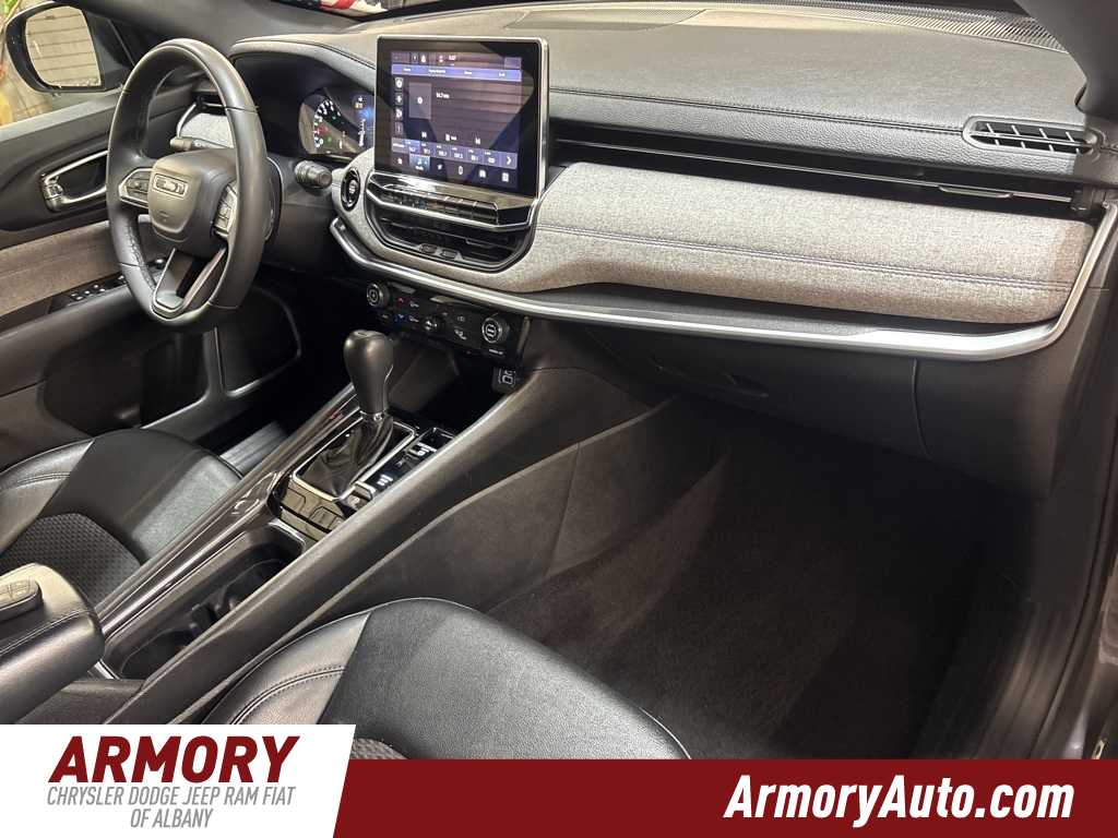 Thumbnail: 2024 Jeep Compass - 38