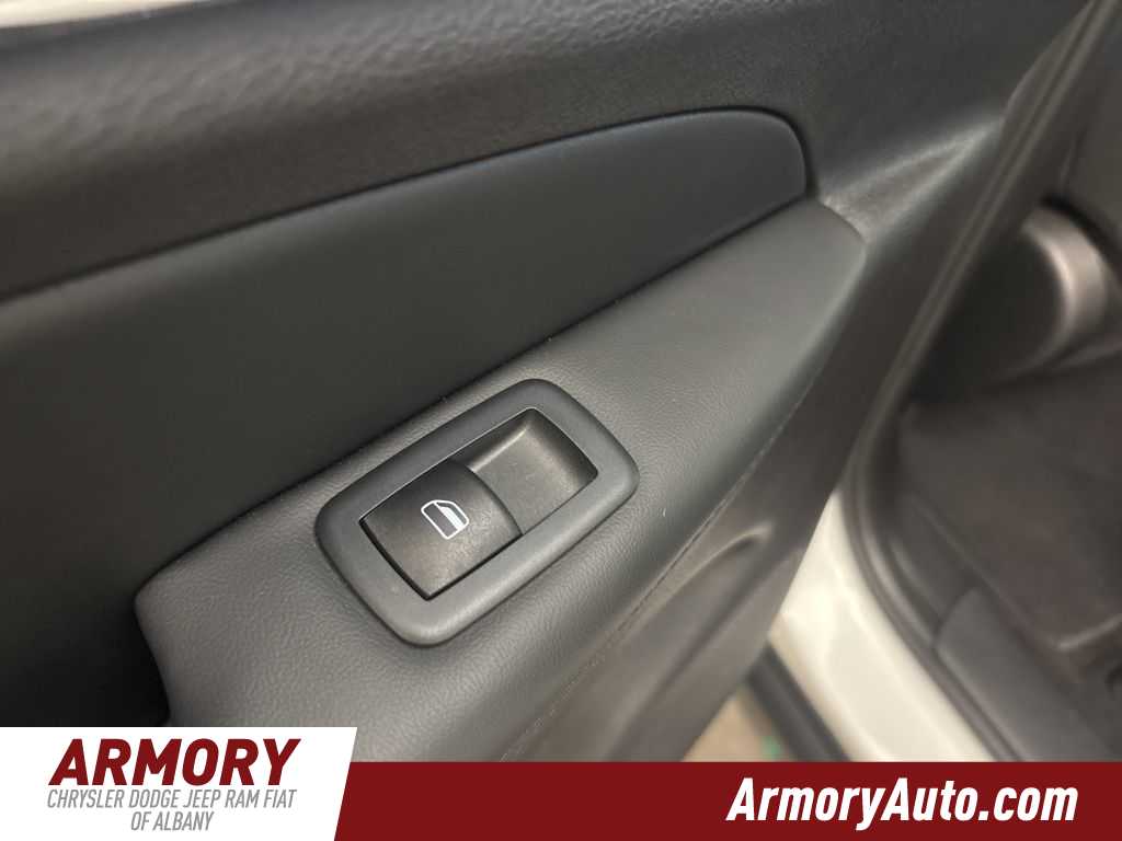 Thumbnail: 2021 Jeep Grand Cherokee - 26