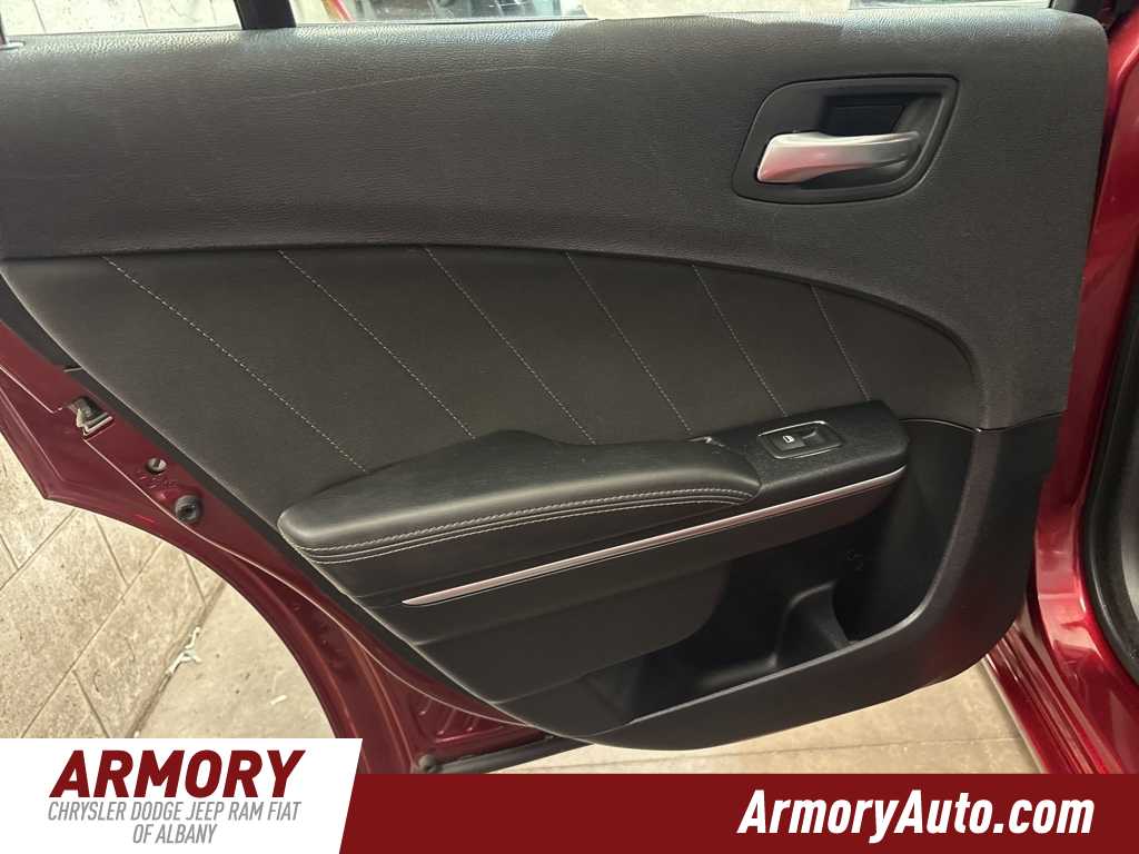 Thumbnail: 2017 Dodge Charger - 21