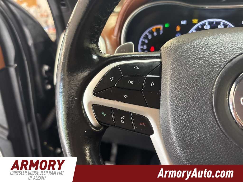 Thumbnail: 2020 Jeep Grand Cherokee - 17