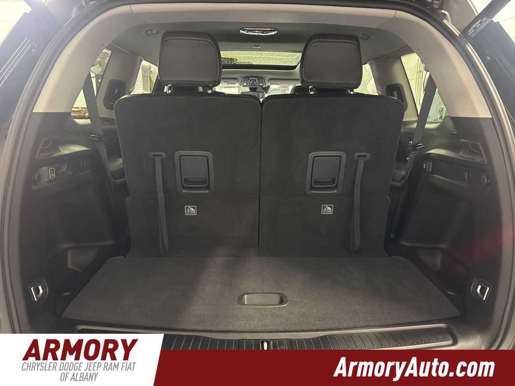 Thumbnail: 2023 Jeep Grand Cherokee L - 32